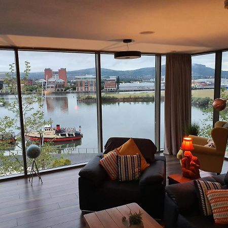 Luxury Apartment Marina Views At Titanic Quarter Belfast Ngoại thất bức ảnh