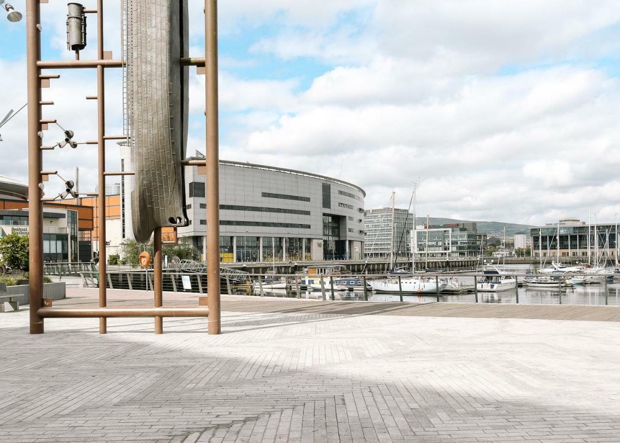 Luxury Apartment Marina Views At Titanic Quarter Belfast Ngoại thất bức ảnh